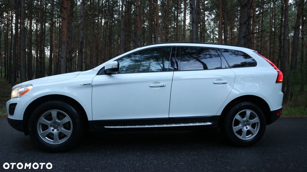 Volvo XC 60 D5 AWD Momentum - 7