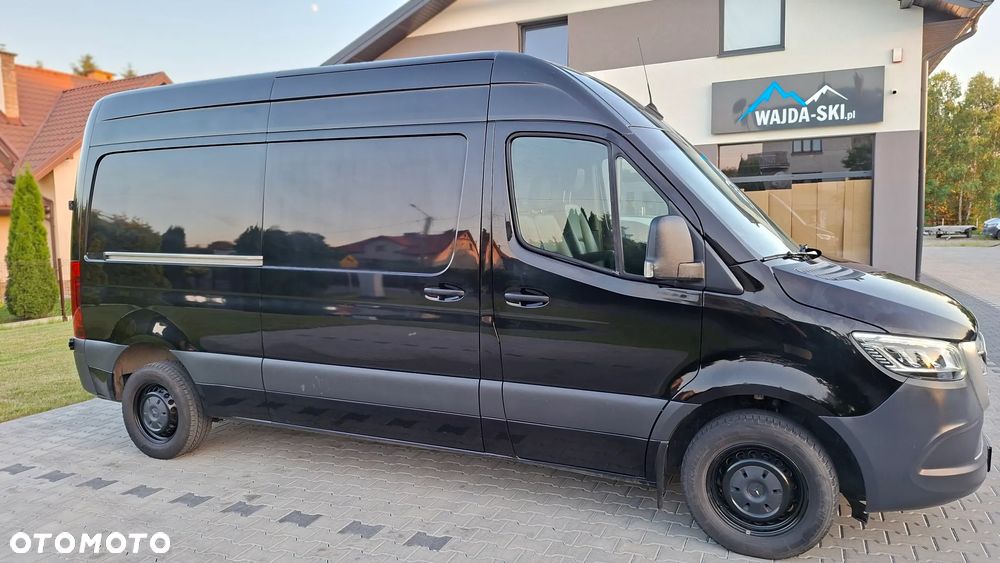 Mercedes-Benz Sprinter - 5