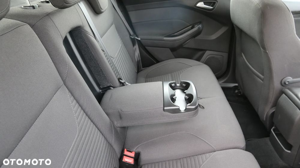 Ford Focus 1.5 EcoBoost Titanium ASS - 9