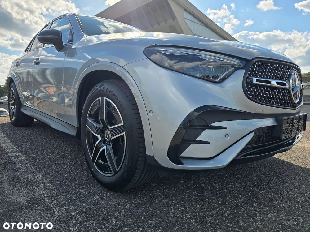 Mercedes-Benz GLC 220 d mHEV 4-Matic AMG Line - 4