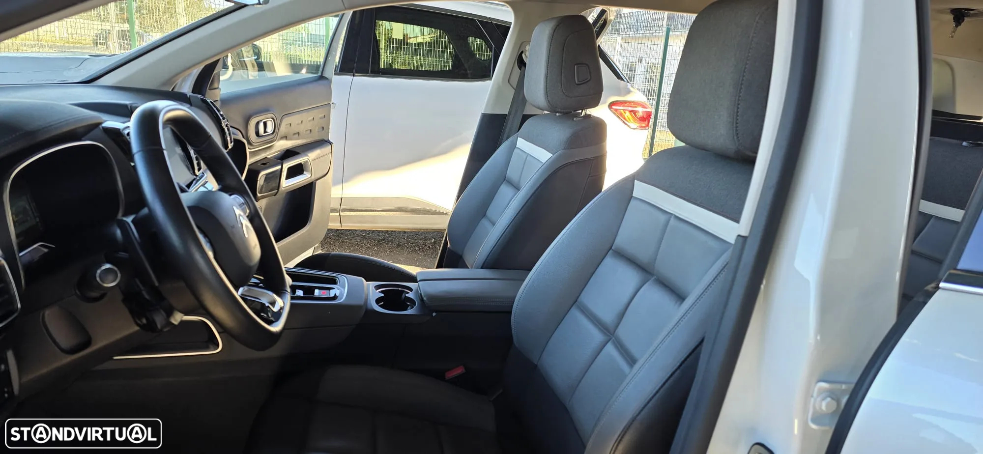 Citroën C5 Aircross 1.6 Hybrid Shine Pack e-EAT8 - 21