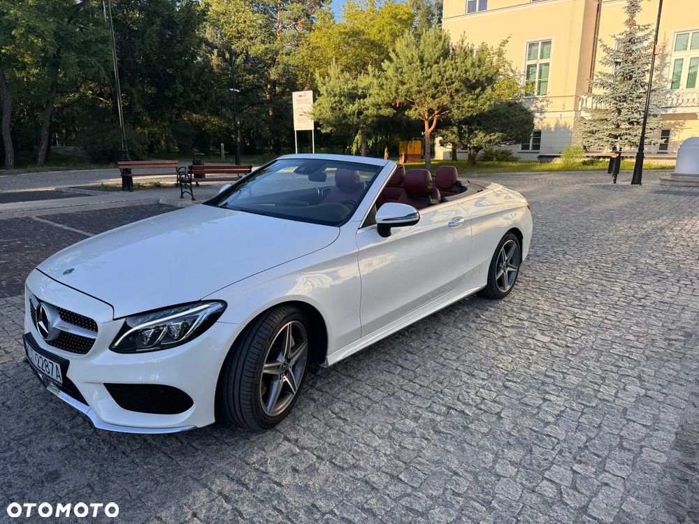 Mercedes-Benz Klasa C 300 9G-TRONIC - 9