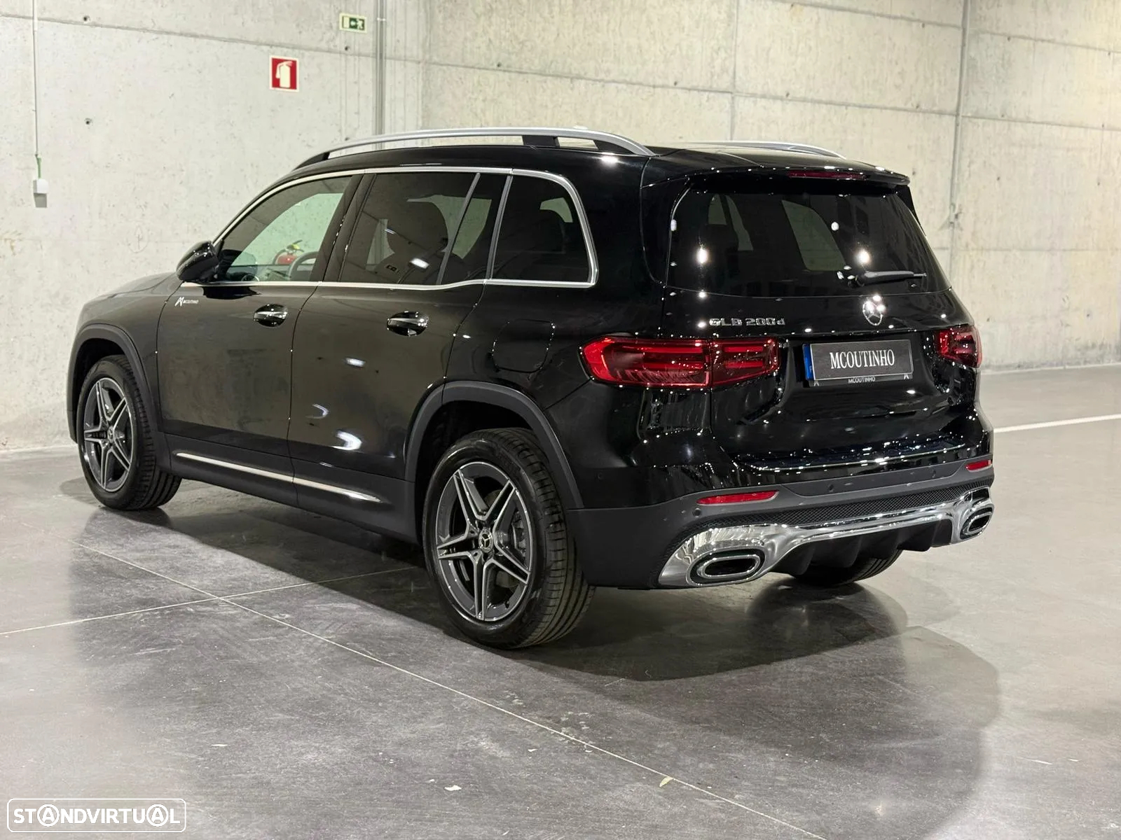 Mercedes-Benz GLB 200 d AMG Line - 5