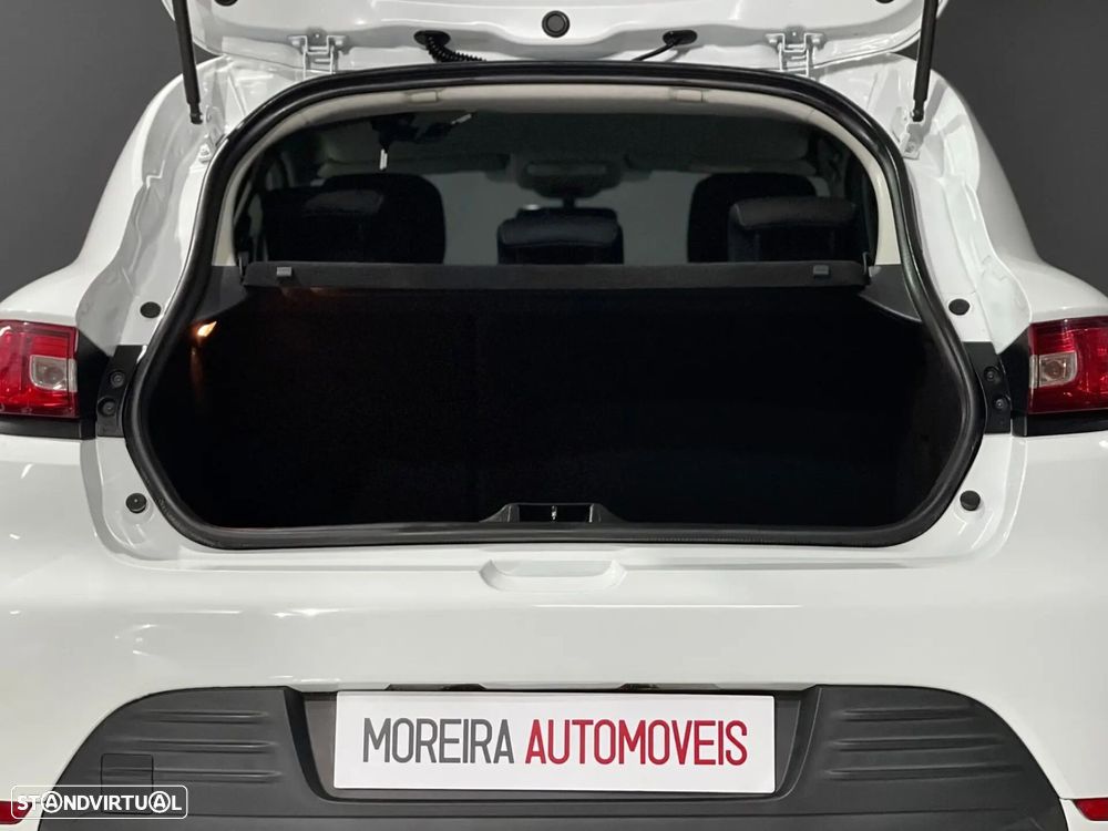 Renault Clio 1.5 dCi Zen - 12