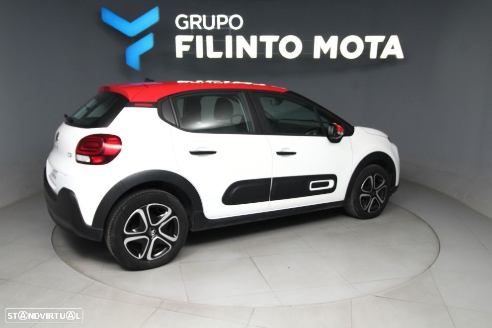 Citroën C3 1.2 PureTech Shine - 2