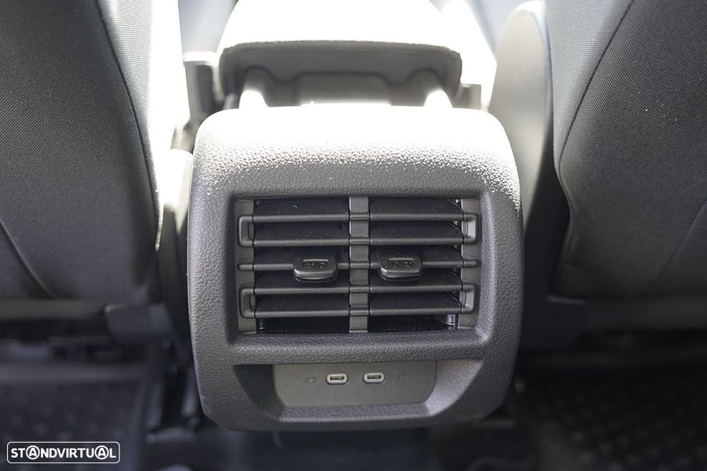 VW caddy 1.5 tsi ehybrid business dsg - 24