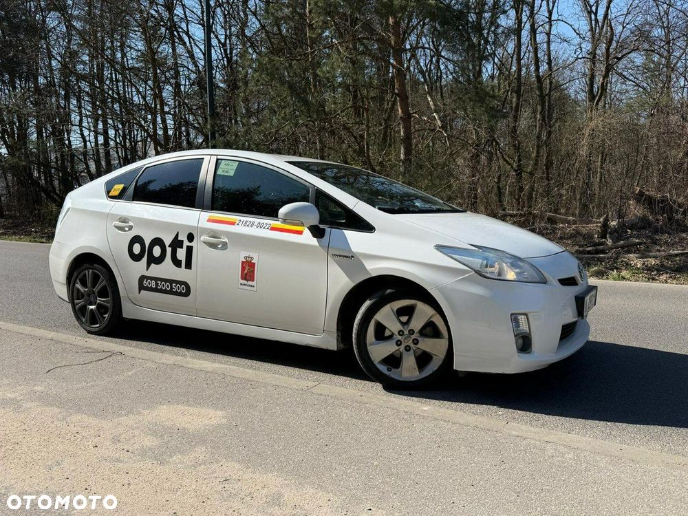 Toyota Prius 1.8 HSD Active - 9