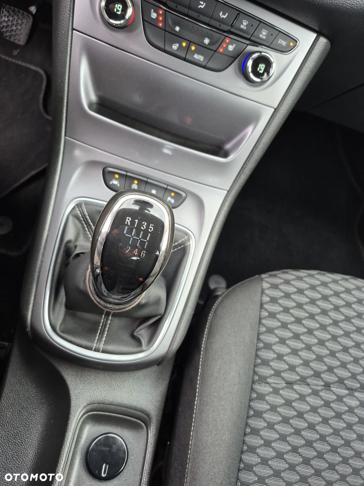 Opel Astra 1.4 T Elite S&S - 24