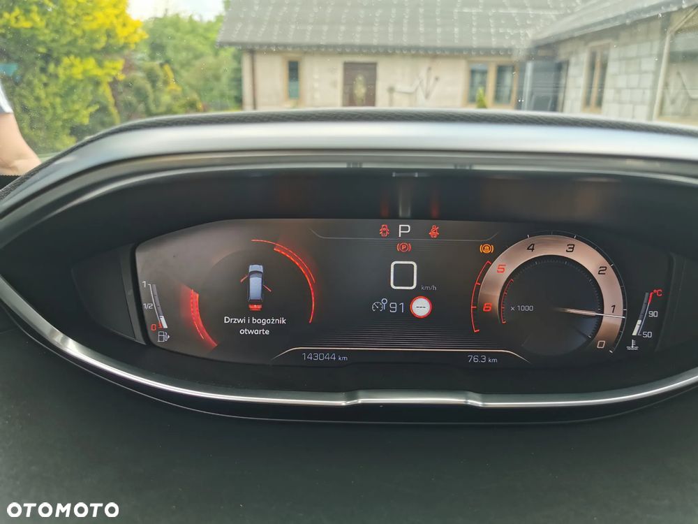 Peugeot 5008 2.0 BlueHDI GT S&S EAT8 - 25