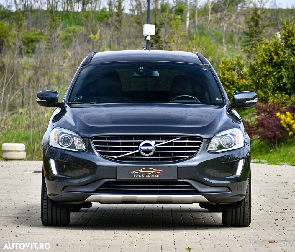 Volvo XC 60 D4 AWD Geartronic Momentum - 1