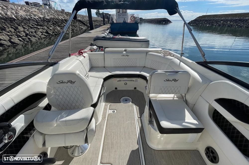 Sea Ray 250 SLX - 10