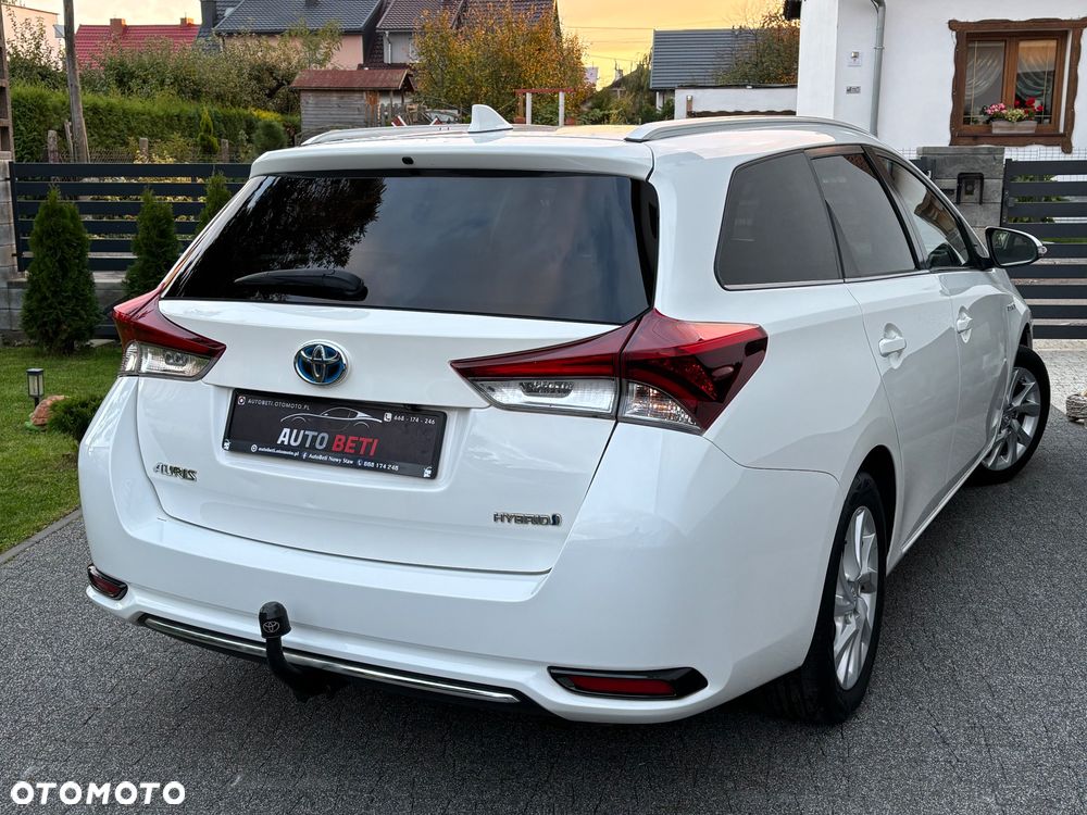 Toyota Auris 1.8 HSD Prestige NAVI - 21