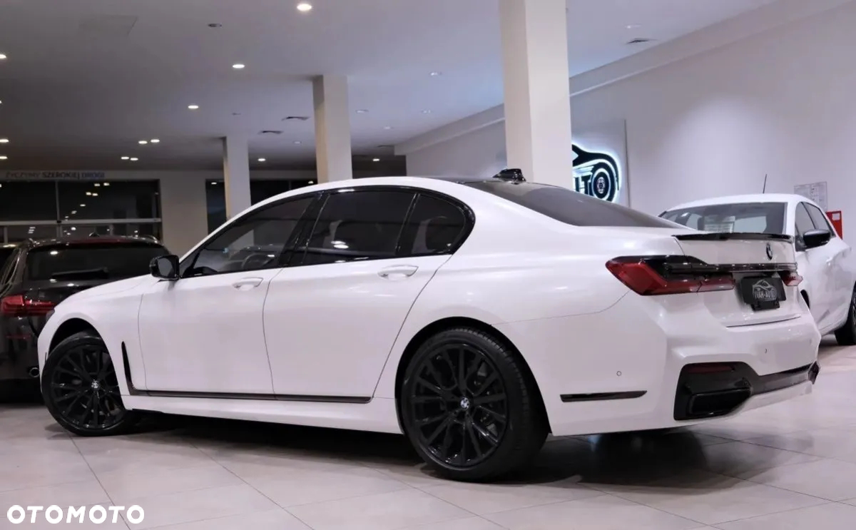 BMW Seria 7 750Li xDrive sport - 14