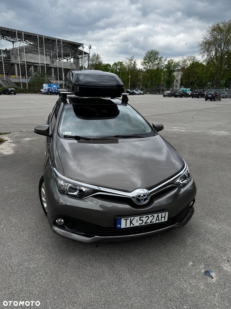 Toyota Auris Hybrid 135 Premium - 3
