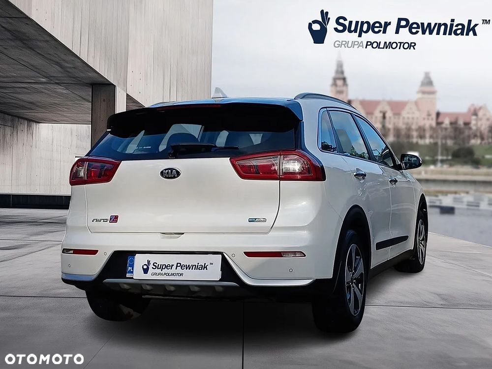 Kia Niro 1.6 GDI Hybrid L - 5