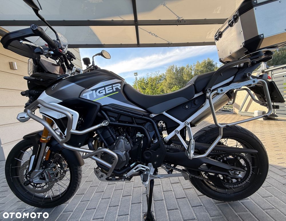Triumph Tiger - 17