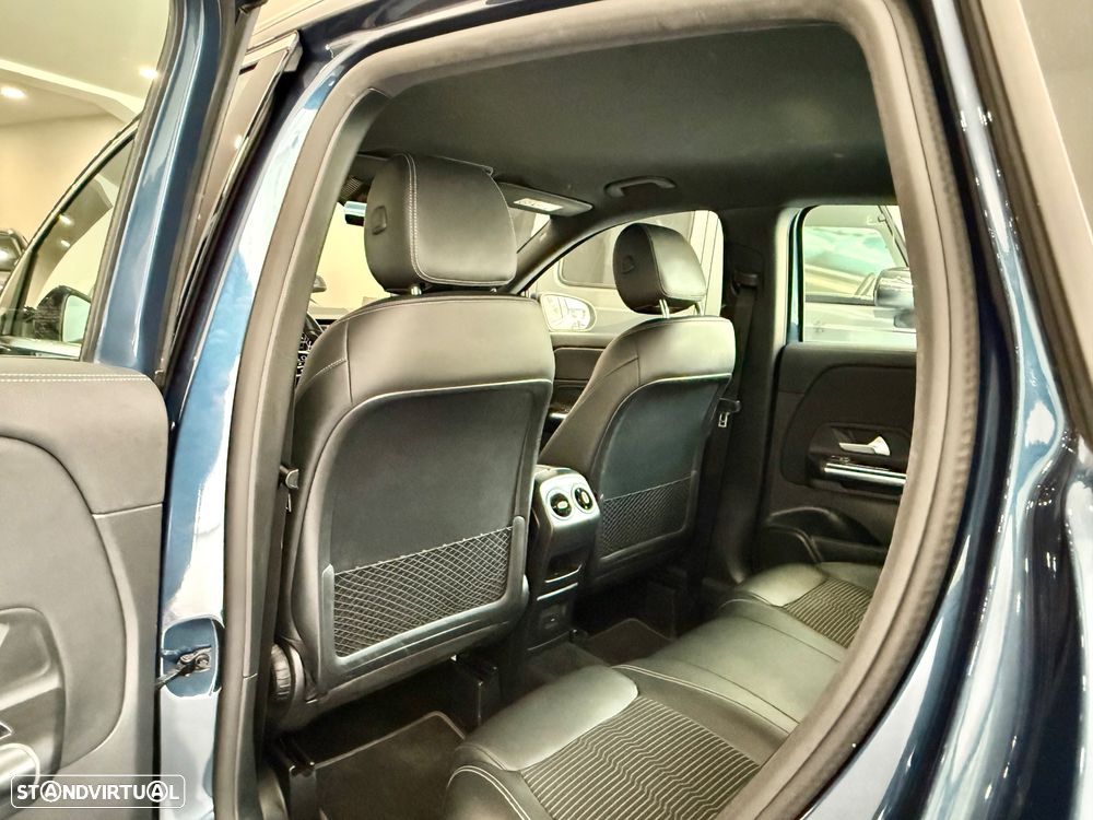 Mercedes-Benz GLA 180 d 8G-DCT Progressive - 12