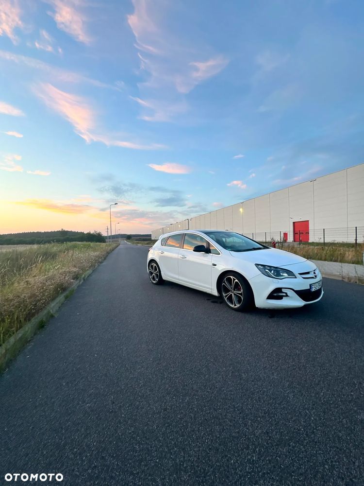 Opel Astra 1.6 T SIDI Cosmo S&S EU6 - 27