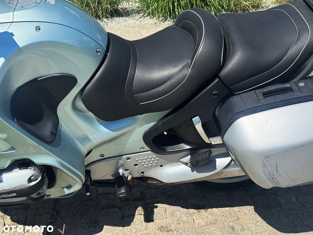 BMW R - 19