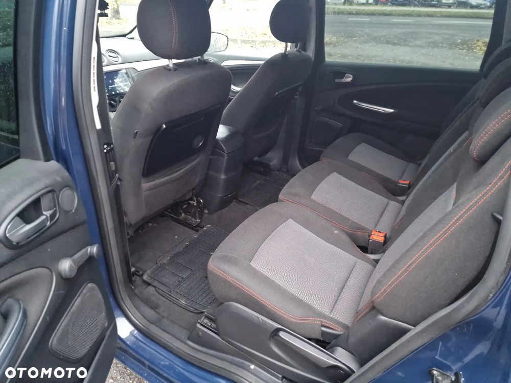 Ford Galaxy 2.0 TDCi Titanium - 40