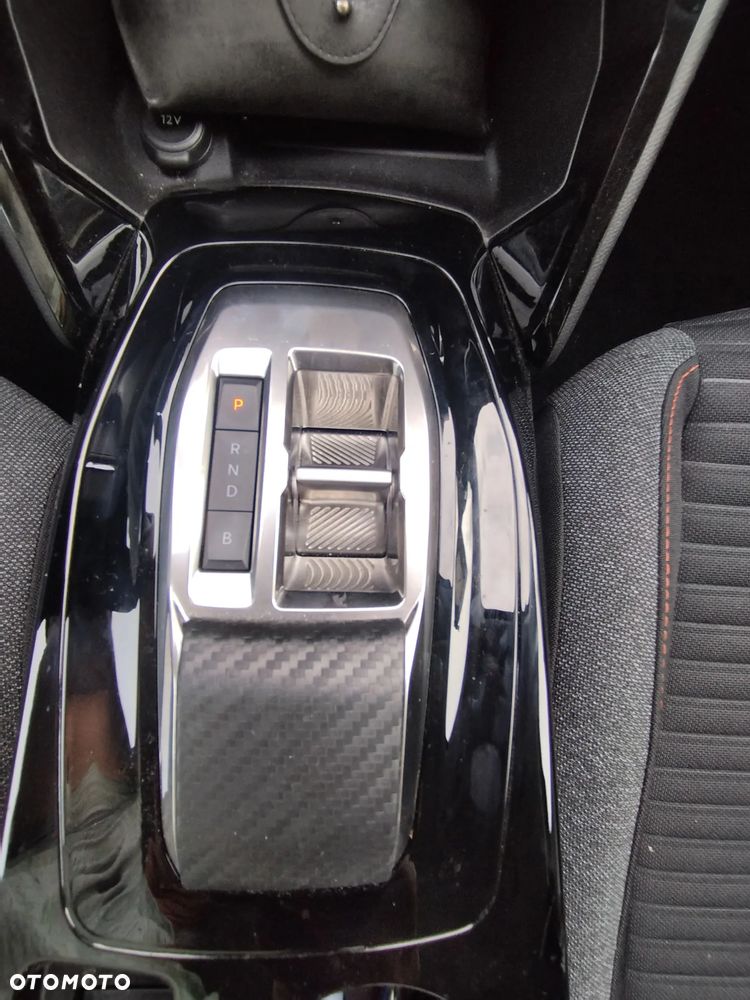 Peugeot 208 Active Pack - 19