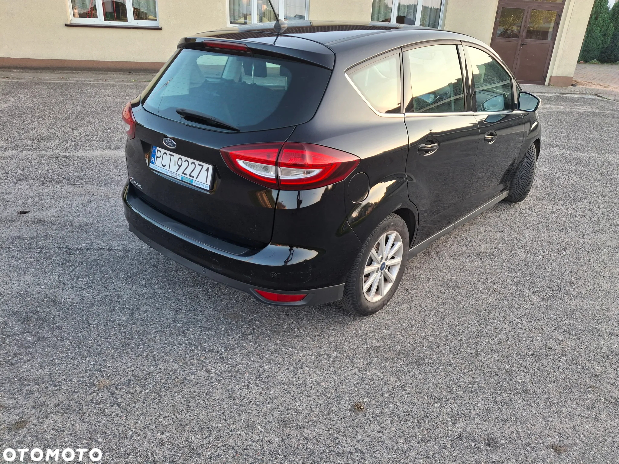 Ford C-MAX 1.5 TDCi Titanium - 4