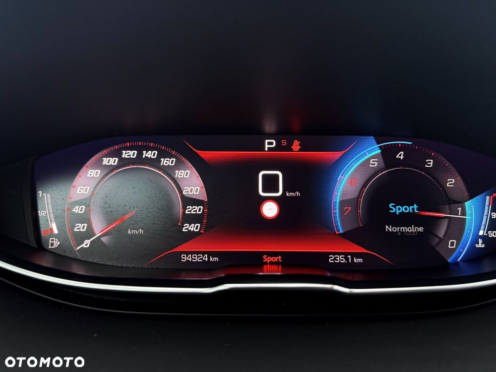 Peugeot 5008 1.2 PureTech Allure S&S EAT8 - 20