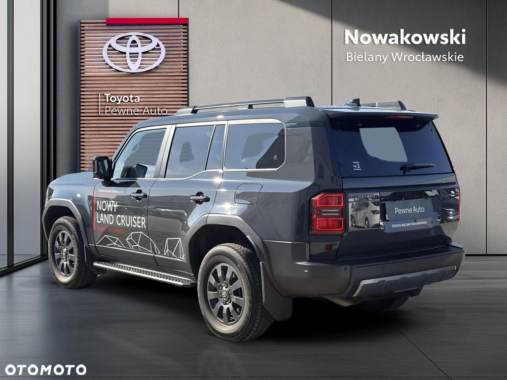 Toyota Land Cruiser LC 2.8 D-4D Invincible - 3