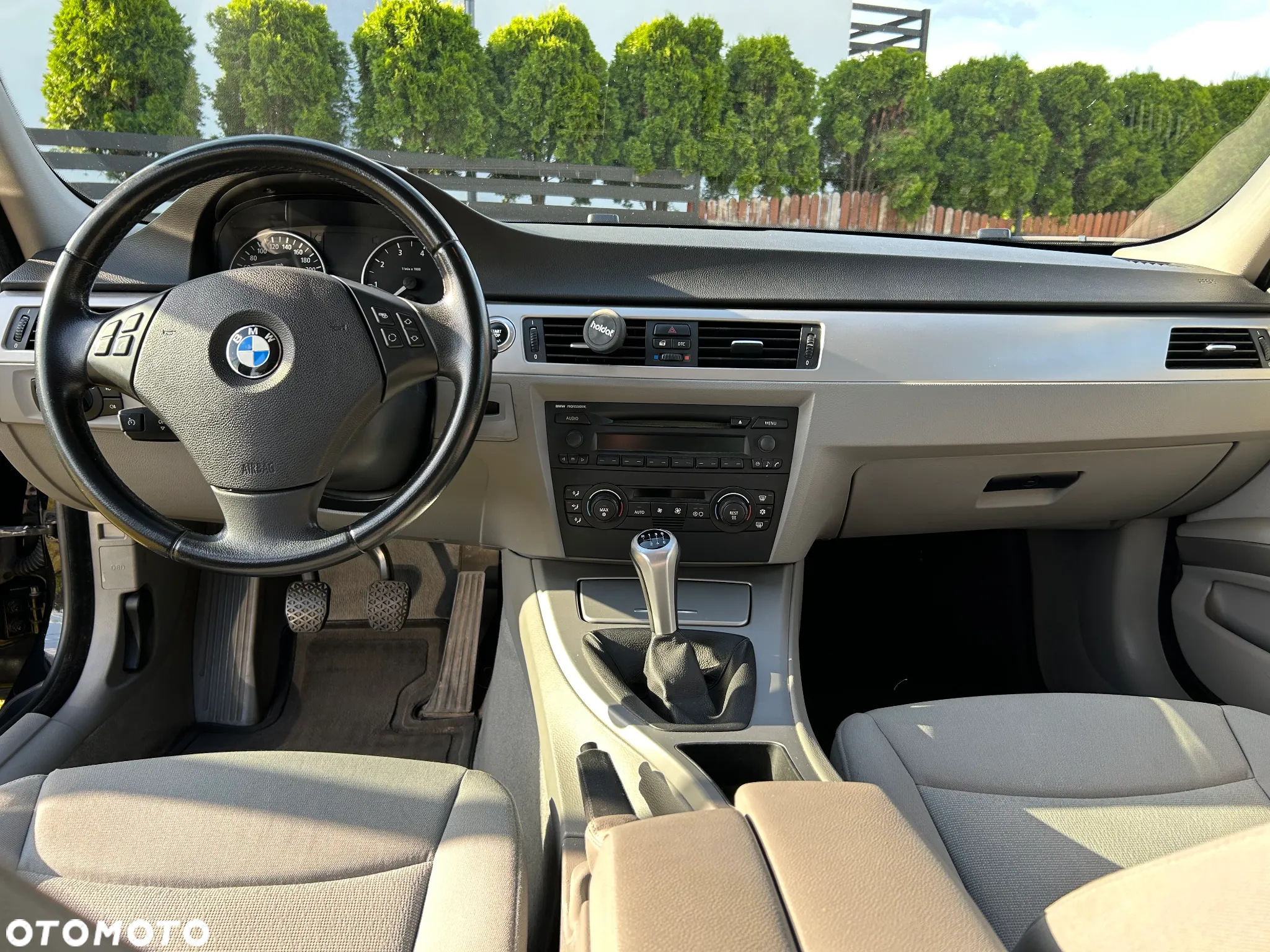 BMW Seria 3 318i Touring - 6
