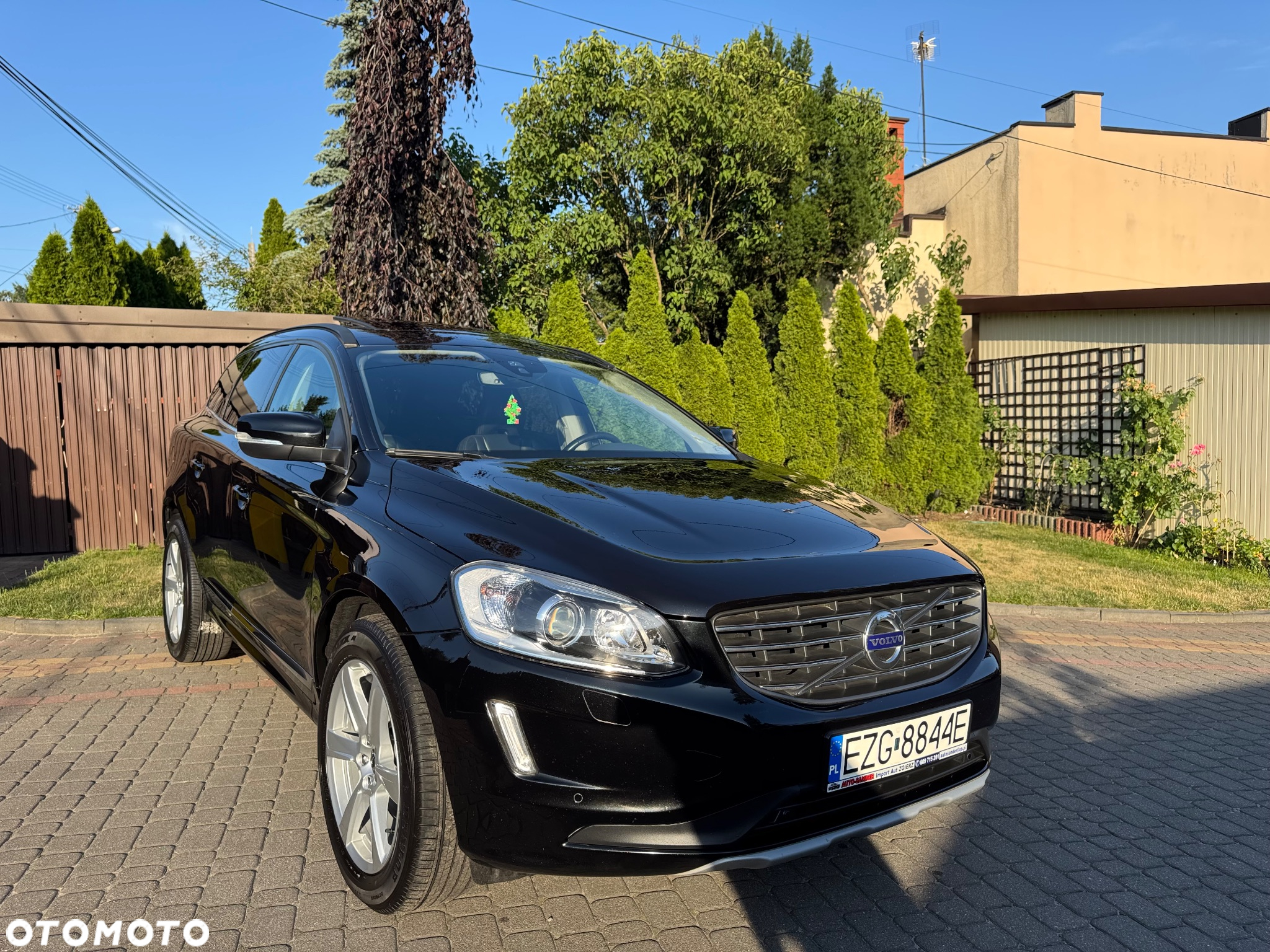 Volvo XC 60 D4 AWD Momentum - 6