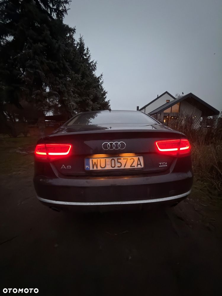 Audi A8 4.2 TDI Quattro - 11