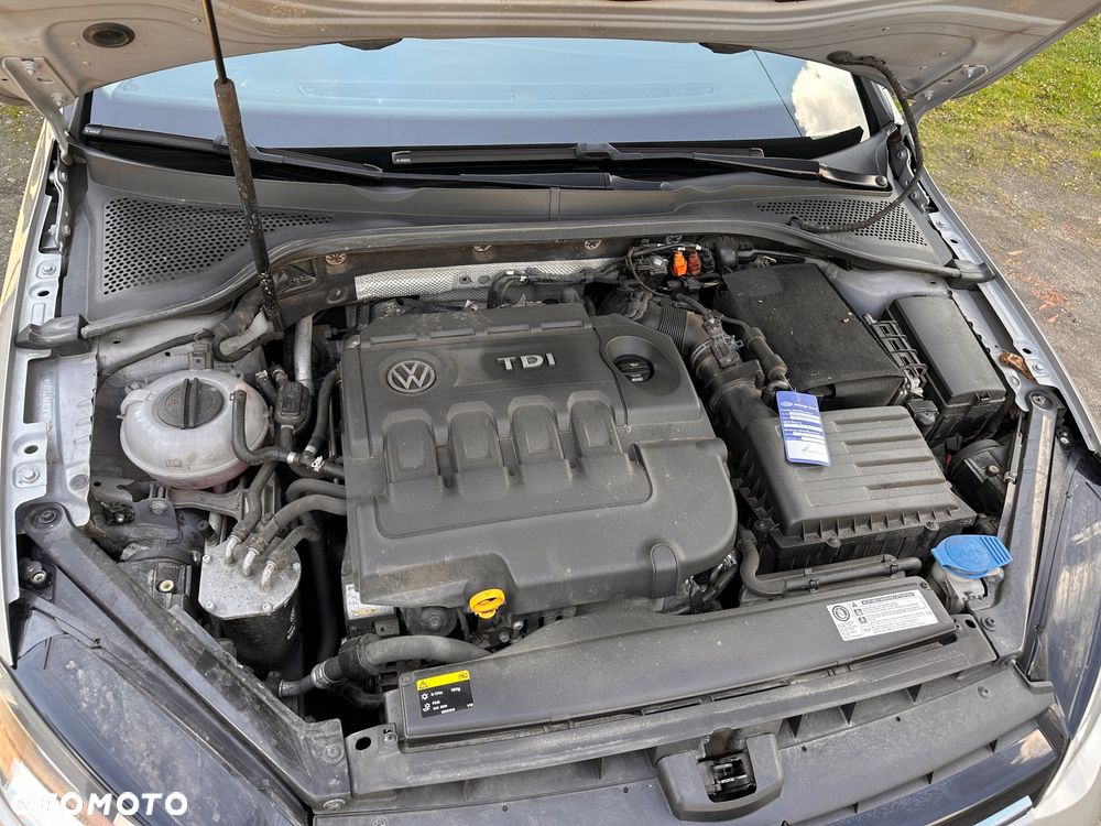 Volkswagen Golf 1.6 TDI (BlueMotion Technology) Comfortline - 18