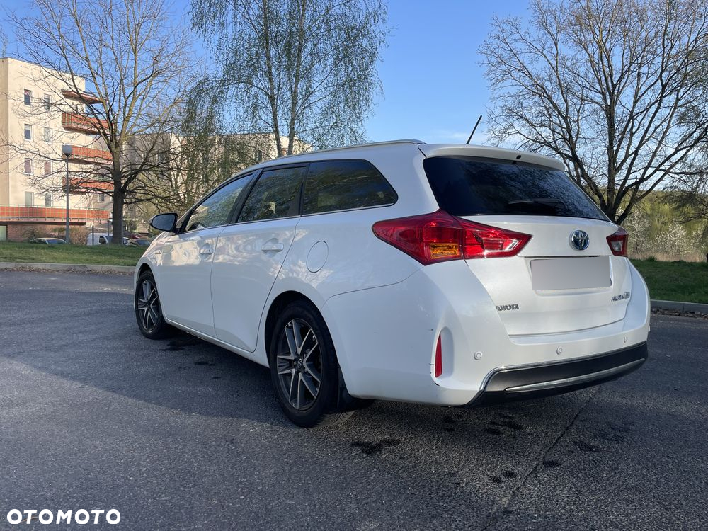 Toyota Auris - 6