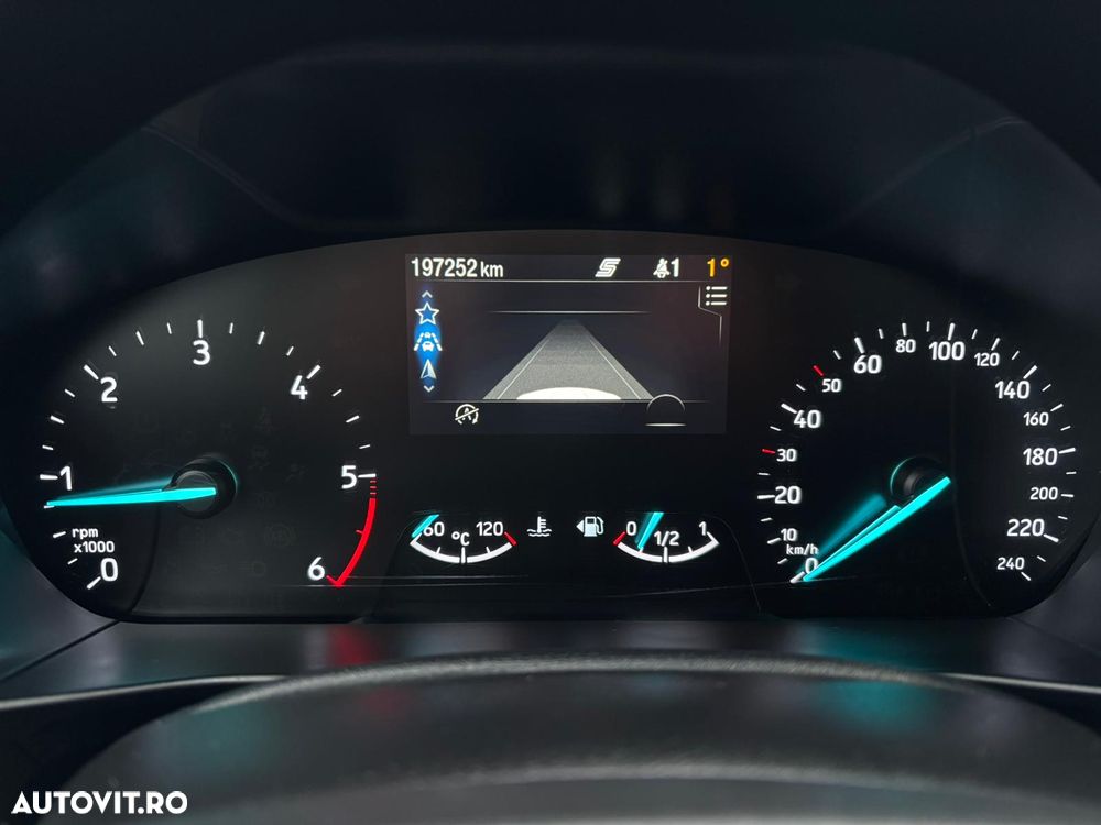 Ford Focus 1.5 TDCi DPF Start-Stopp-System Titanium - 15