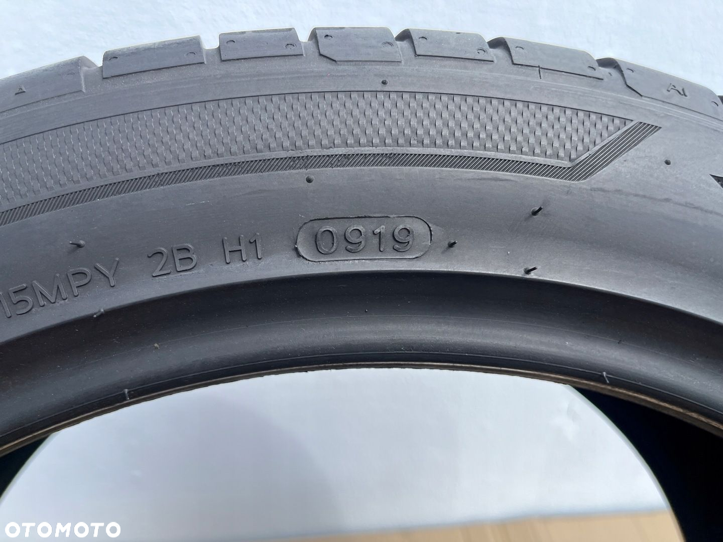 OPONY 235/45/19 99Y HANKOOK VENTUS S1 EVO3 K127 - 10
