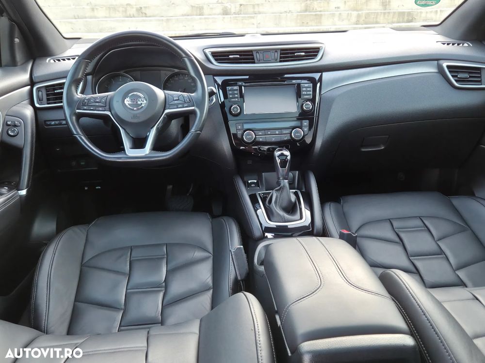 Nissan Qashqai 1.2 DIG-T Xtronic TEKNA+ - 17