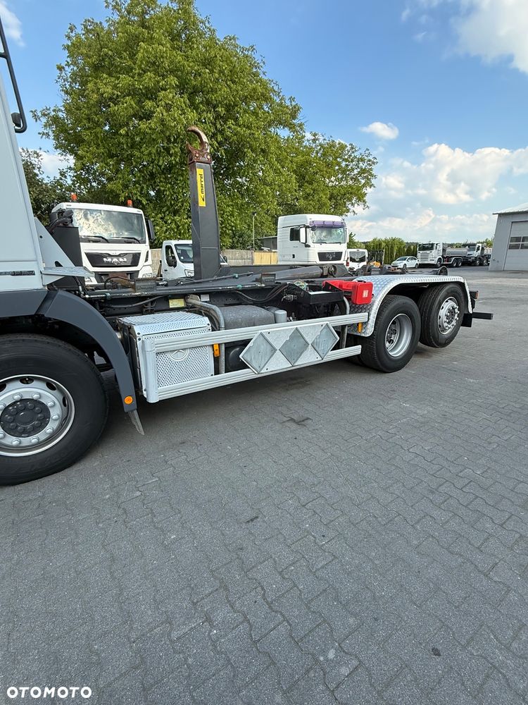 Mercedes-Benz Actros 2441 - 7