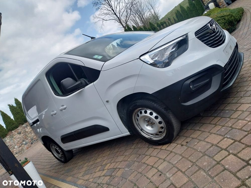 Opel Combo - 1