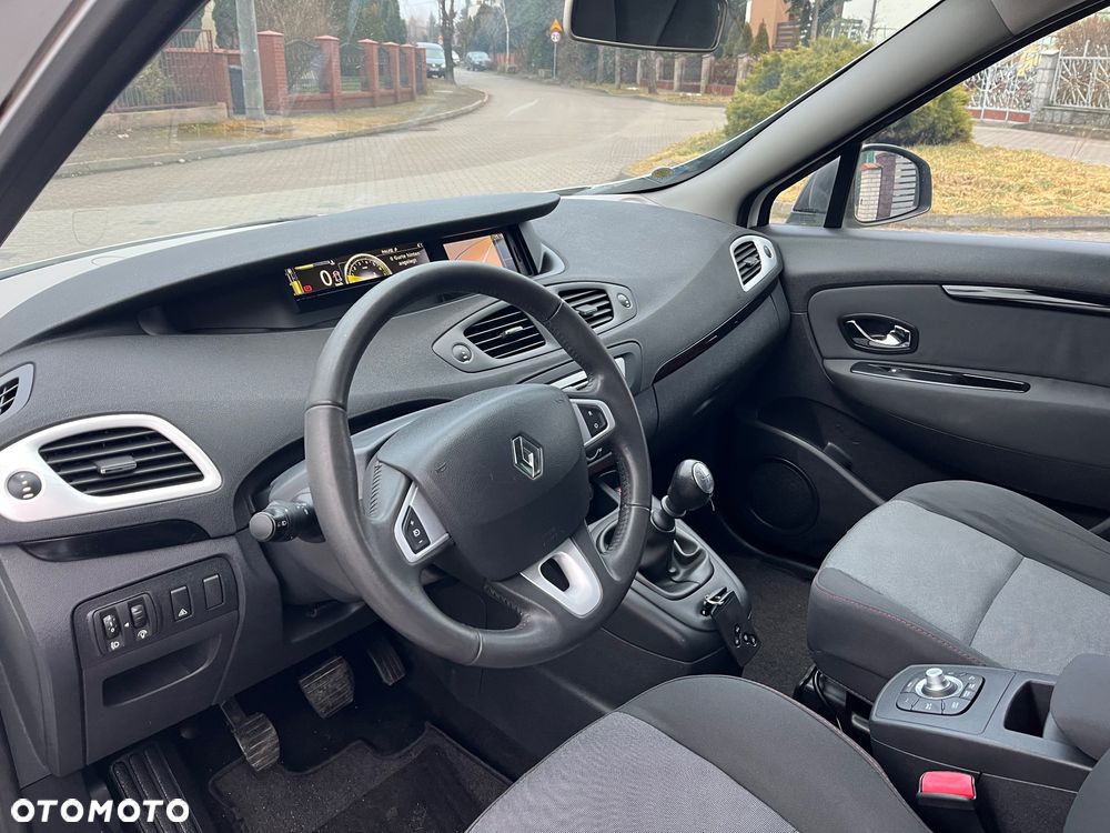 Renault Grand Scenic 1.6 16V 110 Authentique - 9