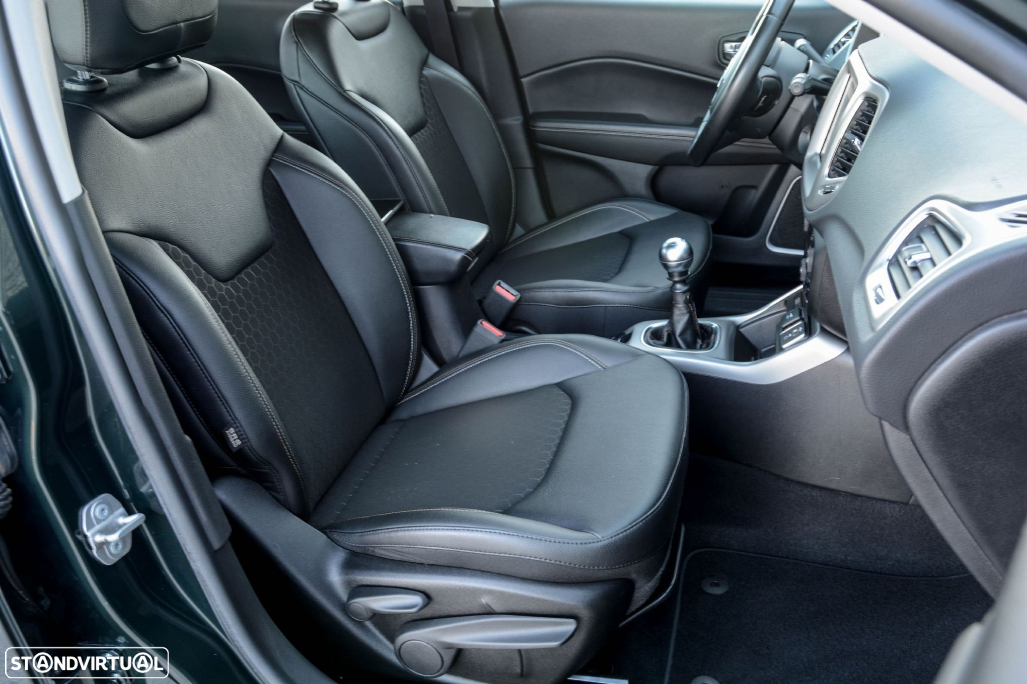Jeep Compass 1.6 M-Jet Limited - 14
