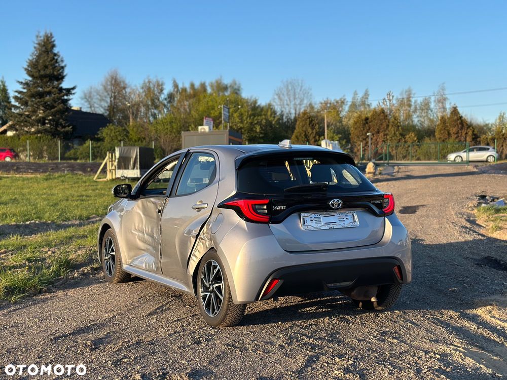 Toyota Yaris - 15