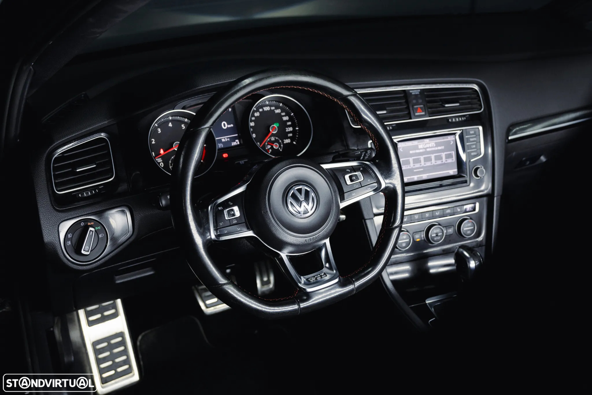 VW Golf 2.0 TSi GTi DSG - 5