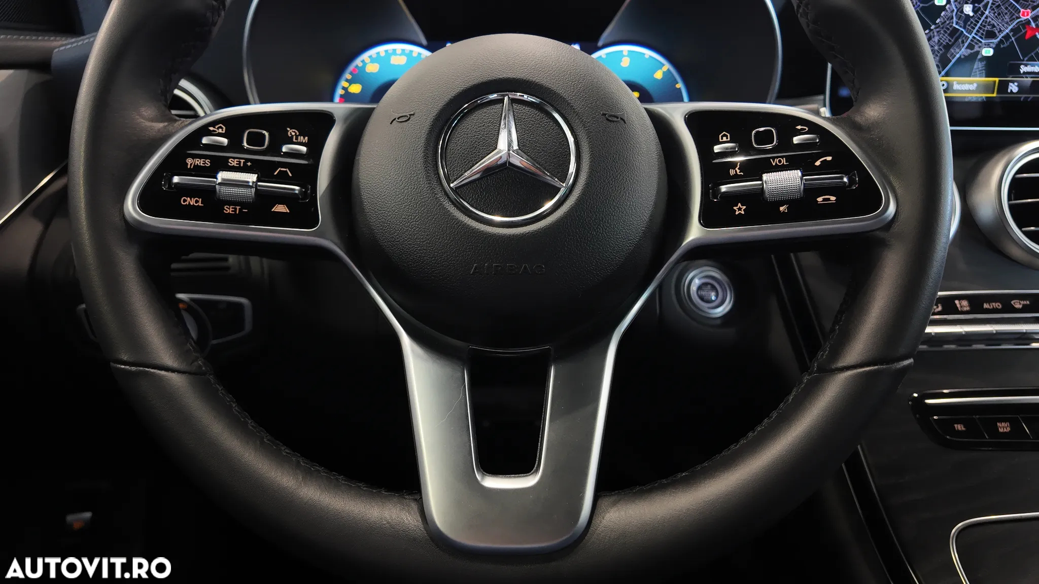 Mercedes-Benz GLC 220 d 4Matic 9G-TRONIC - 22
