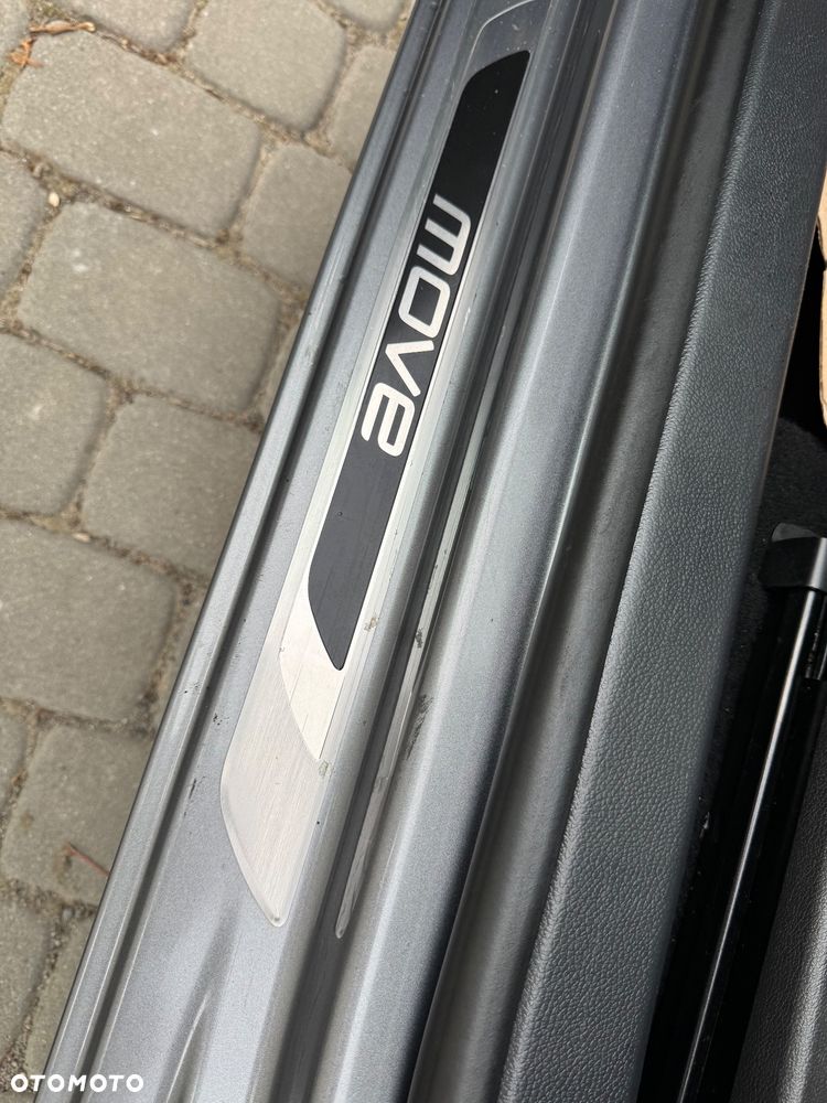 Volkswagen Golf - 33