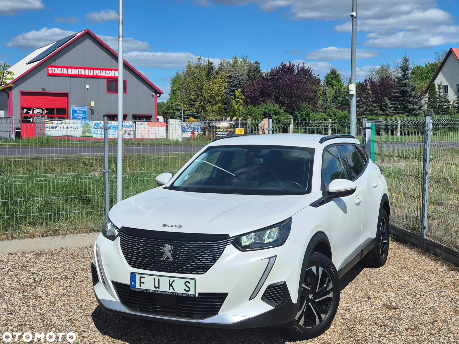 Peugeot 2008 BlueHDi 130 Allure S&S EAT8 - 3