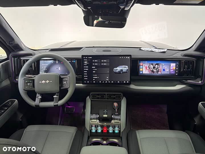 BYD Leopard 5 - 8