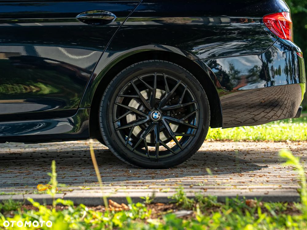 BMW Seria 5 - 13