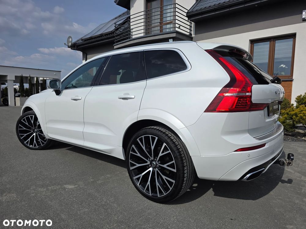 Volvo XC 60 D5 AWD R-Design - 11