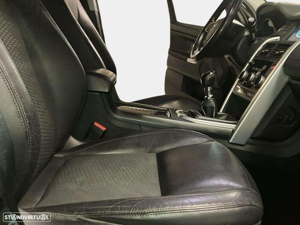 Land Rover Discovery Sport 2.0 TD4 SE - 10