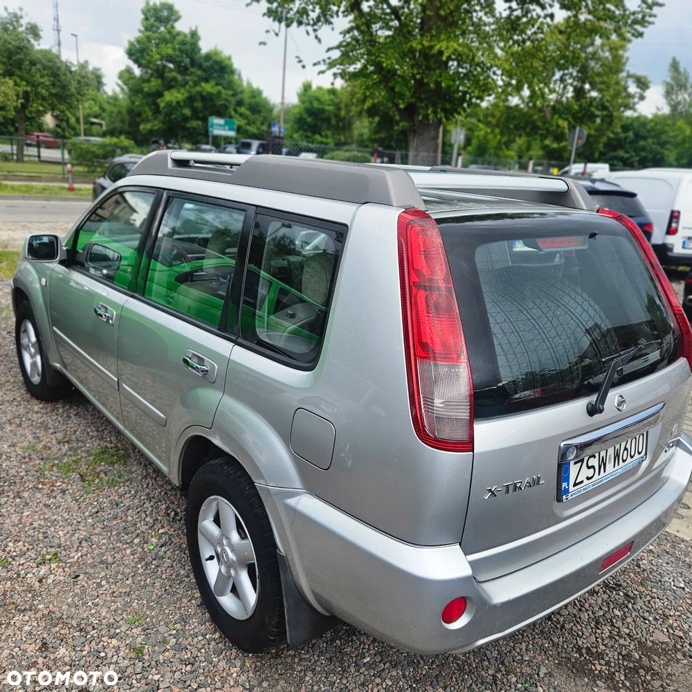 Nissan X-Trail 2.2 dCi Elegance - 6